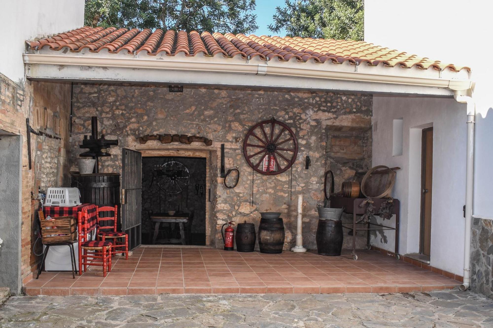 Masia St Salvador 1582 Cubelles Luaran gambar